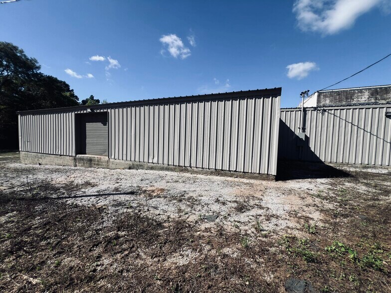 More Photos Of 3300 Atlanta Hwy, Montgomery Warehouse For Lease
