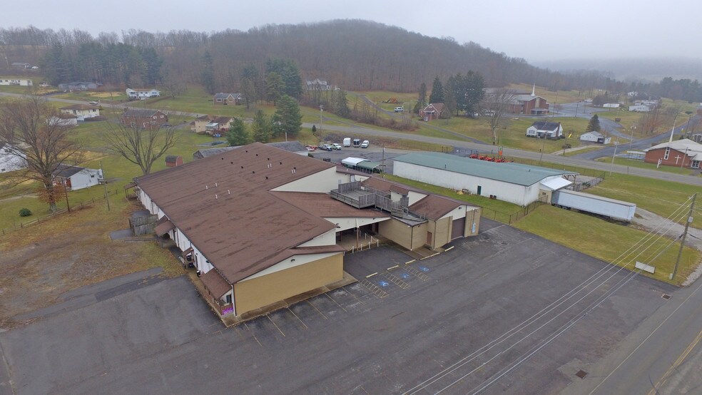 More Photos Of 1117 Willow Dr, Waynesburg Industrial For Sale