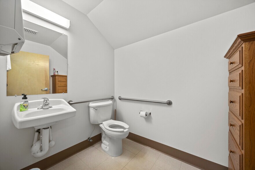 More Photos Of 36855 American Way, Avon Medical For Sale