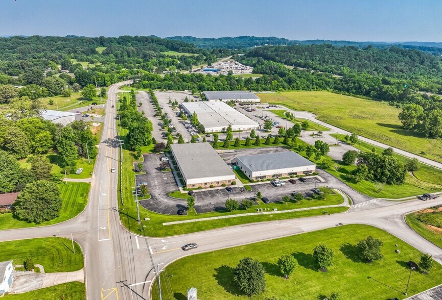 More Photos Of 3231 N Star Cir, Louisville Office For Lease