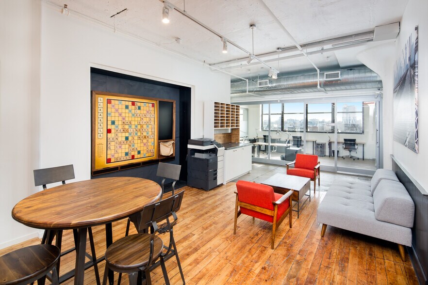 More Photos Of 61 Greenpoint Ave, Brooklyn Coworking Space