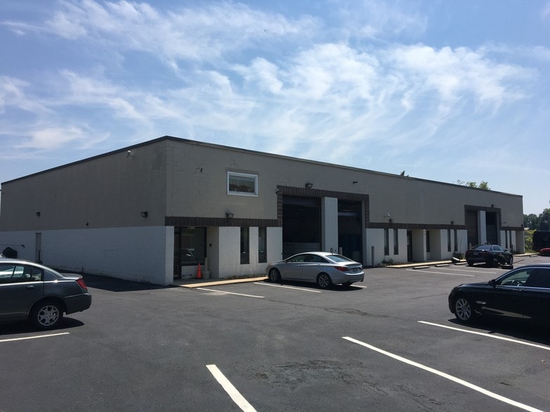 More Photos Of 2521 Yellow Springs Rd, Malvern Warehouse For Lease