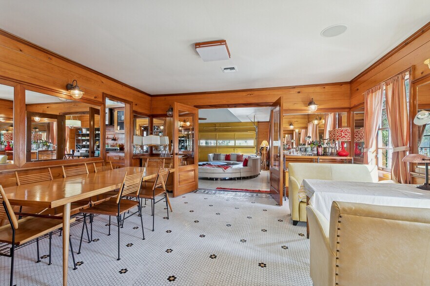 More Photos Of 701 S Military Rd, Slidell Specialty For Lease