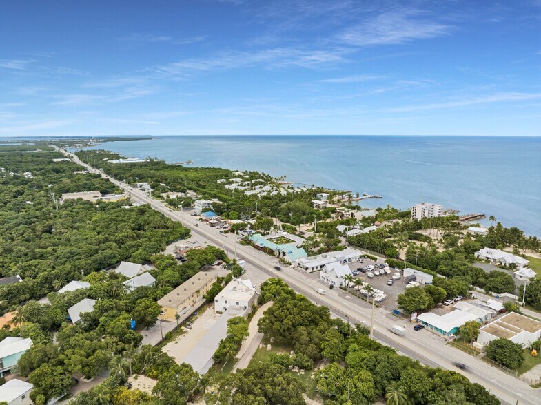 More Photos Of 82705 Overseas Hwy, Islamorada General Retail For Sale