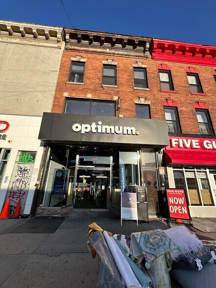 More Photos Of 2131 Nostrand Ave, Brooklyn Storefront Retail Residential For Lease