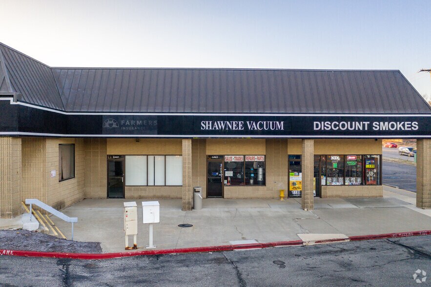 More Photos Of 6415-6471 Quivira Rd, Shawnee General Retail For Lease