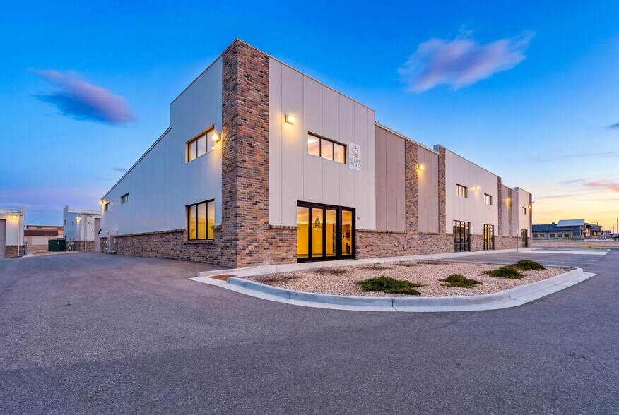 Primary Photo Of 4540 Venture Dr, Johnstown Distribution For Sale
