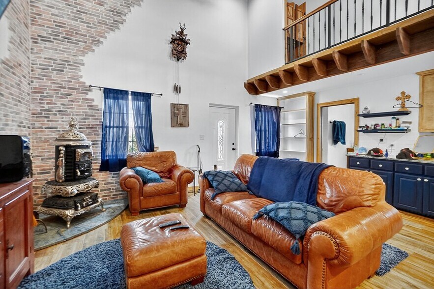 More Photos Of 4301 S County Road 1135, Midland Specialty For Sale