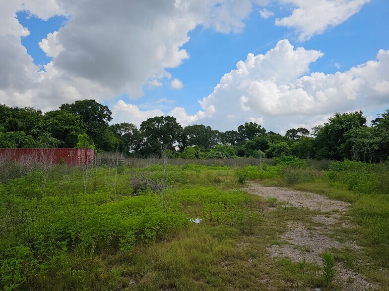 More Photos Of 6007 Van Zandt St, Houston Land For Lease