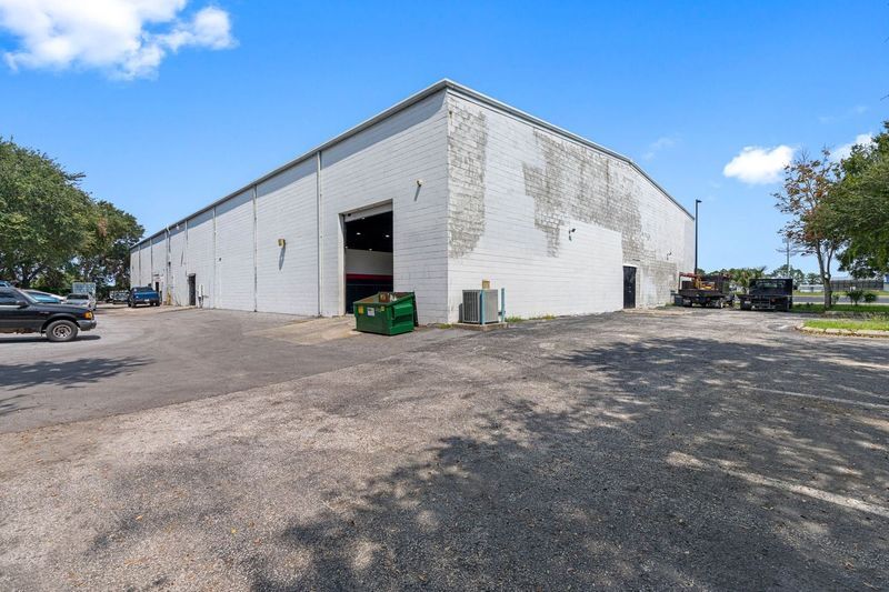 More Photos Of , Largo Industrial For Sale