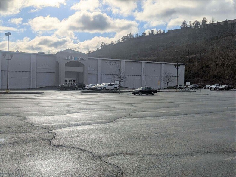 More Photos Of 1000-2000 Casteel Dr, Coraopolis Land For Lease