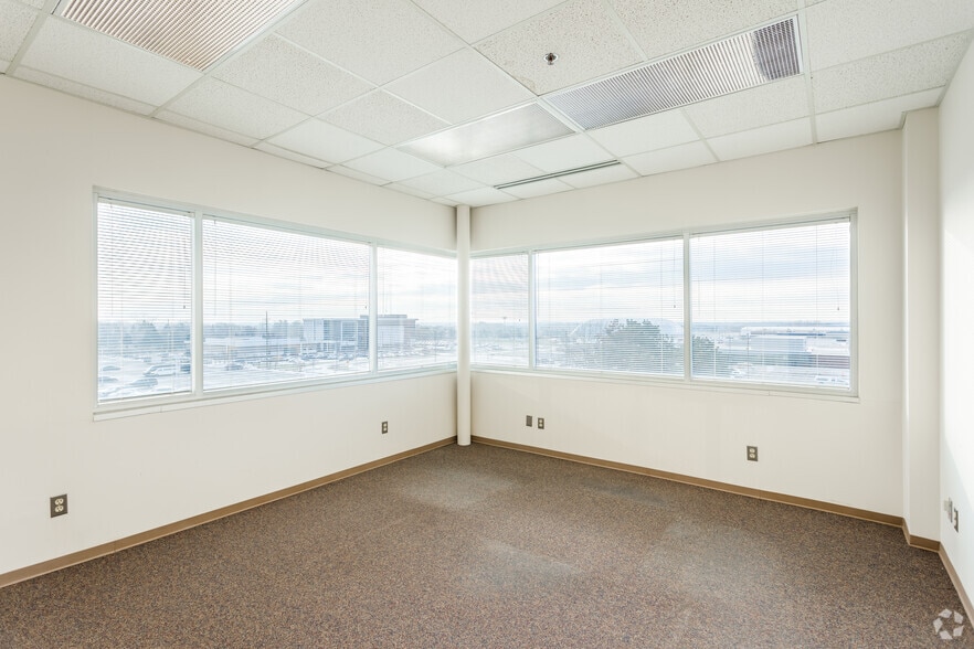 More Photos Of 38705 7 Mile Rd, Livonia Unknown For Lease