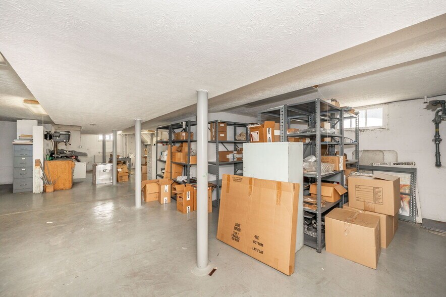 More Photos Of 8612 Reading Rd, Cincinnati Office For Sale