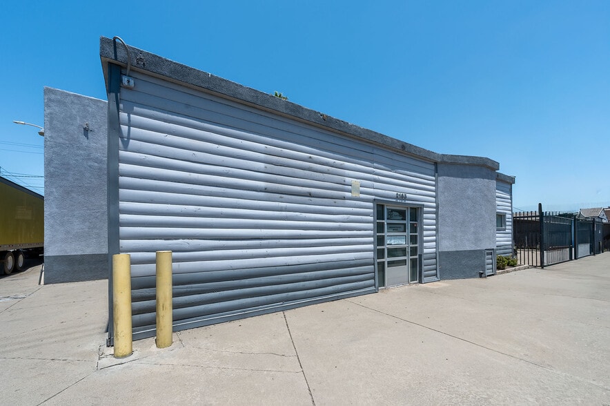 More Photos Of 2165 W Cowles St, Long Beach Service For Lease