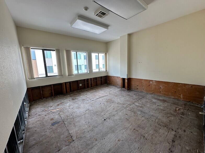 More Photos Of 200 S 13th St, Grover Beach Medical For Sale