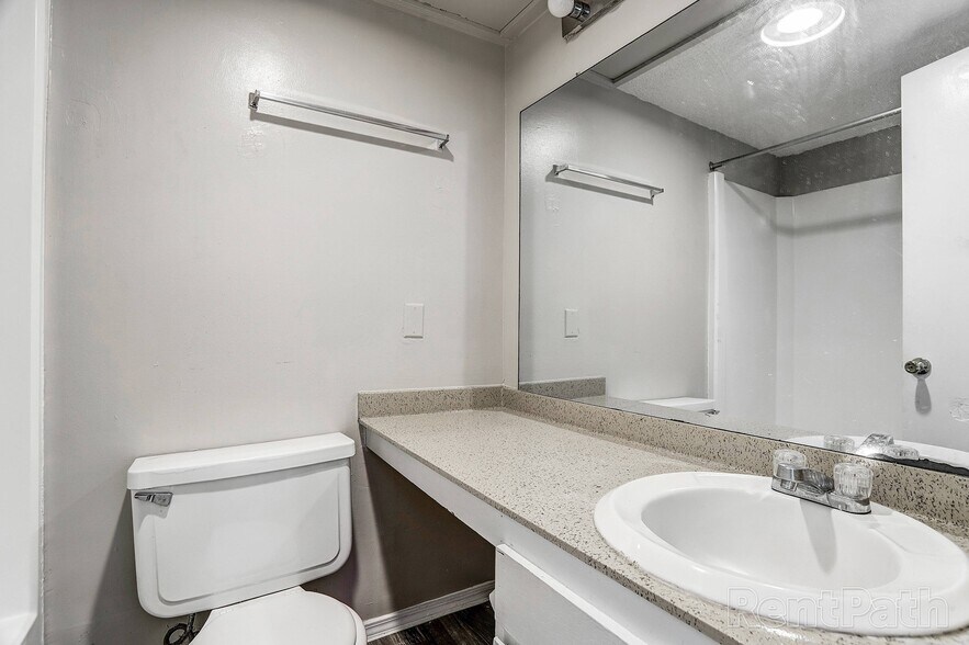 More Photos Of 3218 S 93rd East Ave, Tulsa Apartments For Sale