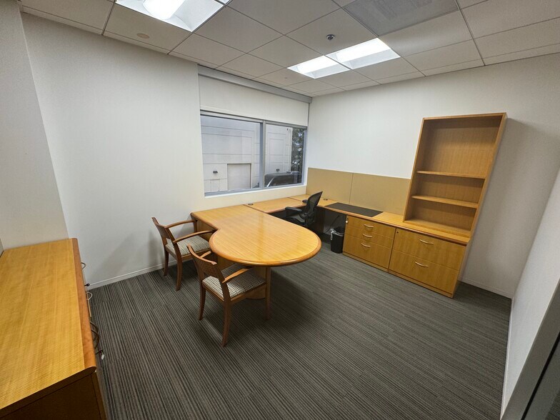 More Photos Of 59 Peters Canyon Rd, Irvine Research And Development For Sale