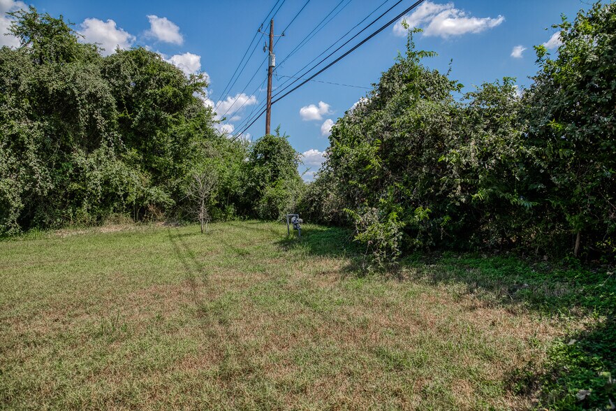 More Photos Of 3208 W State Highway 21, Bryan Land For Sale