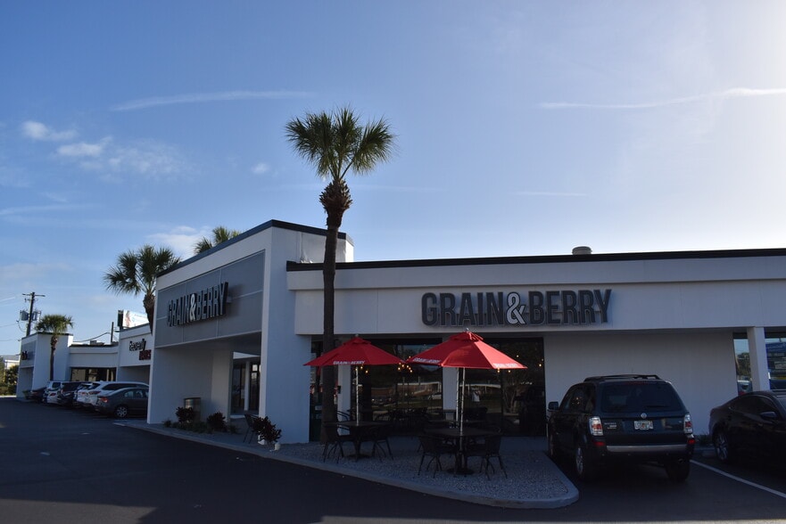 More Photos Of 1155 S Dale Mabry Hwy, Tampa Unknown For Lease