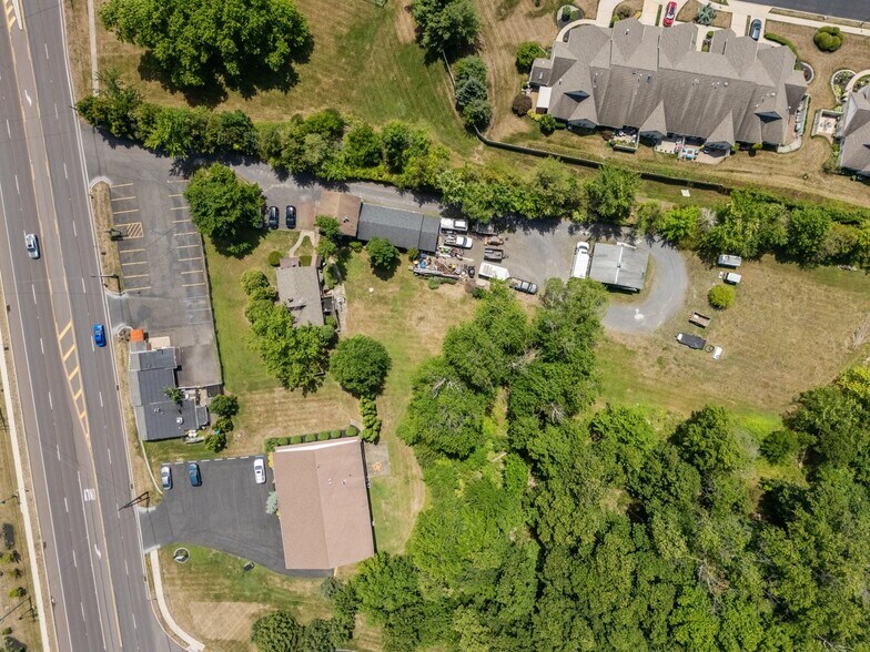 More Photos Of 1994, Jamison Freestanding For Sale