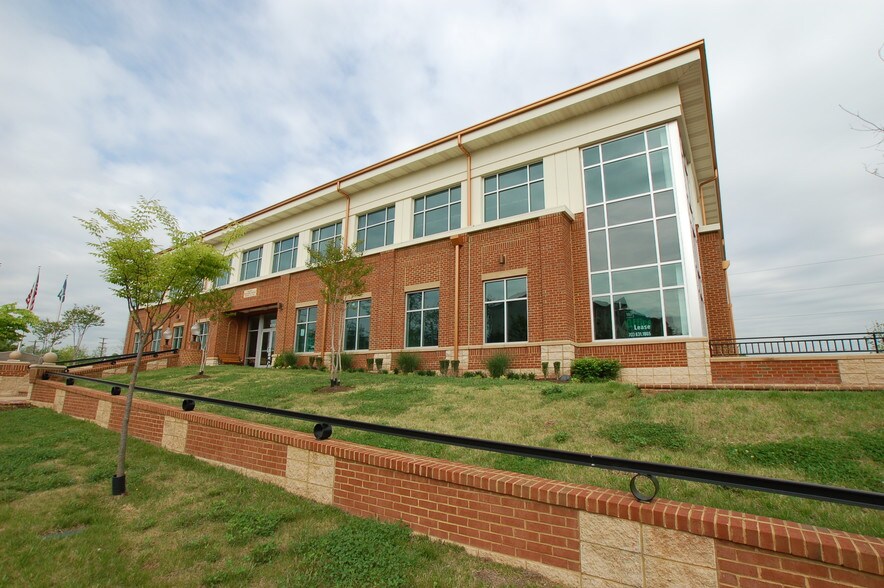 More Photos Of 9110 Railroad Dr, Manassas Park Medical For Sale