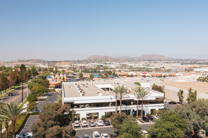 More Photos Of 1101 California Ave, Corona Office For Sale