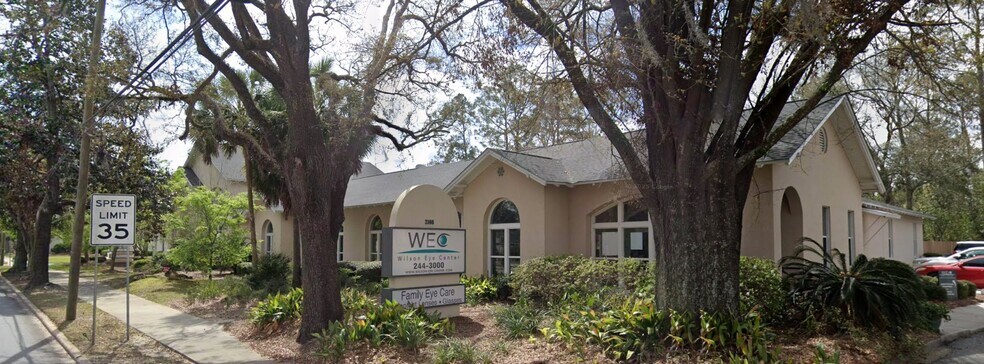 Primary Photo Of 2108 N Patterson St, Valdosta General Retail For Sale