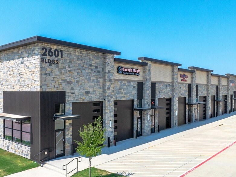 More Photos Of 2601 TX-121, Lewisville Light Distribution For Sale