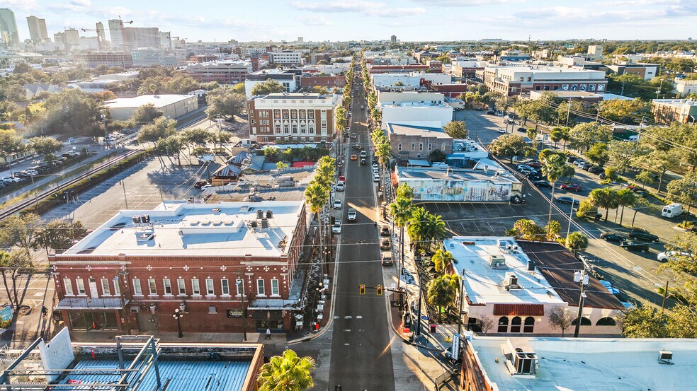 More Photos Of 1710 N 19th St, Tampa Office For Sale
