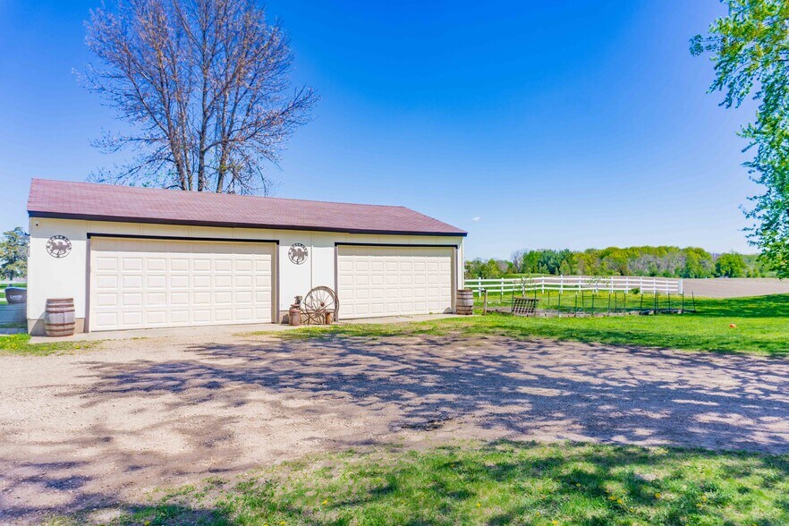 More Photos Of 24166 Langford Ave, Jordan Land For Sale