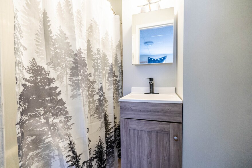 More Photos Of 3 Eyre St, Sudbury Apartments For Sale