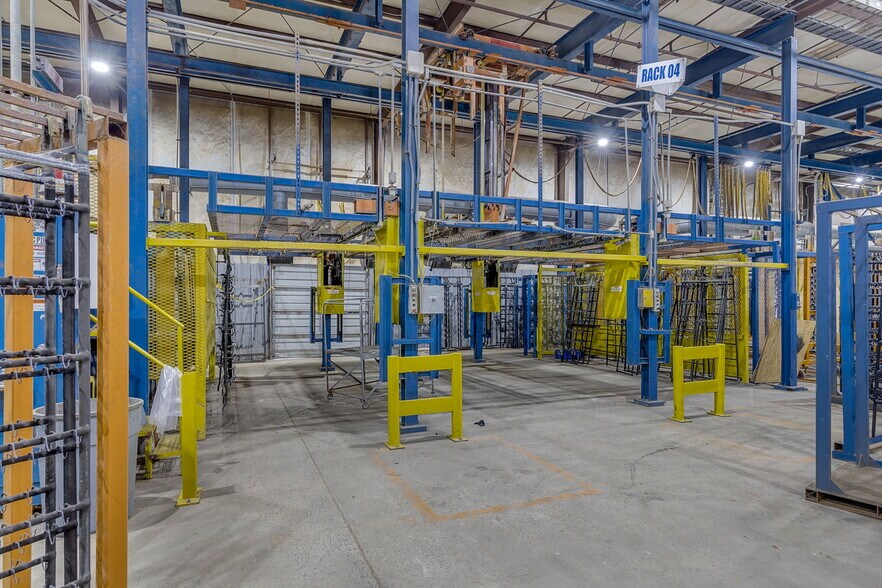 More Photos Of 120 McDougall Ct, Greenville Warehouse For Lease