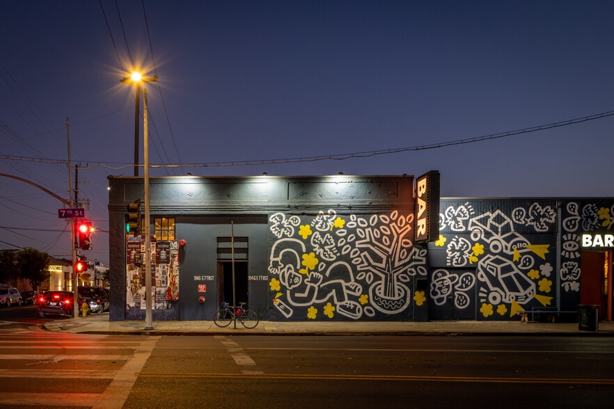 Primary Photo Of 1948 E 7th St, Los Angeles Bar For Lease
