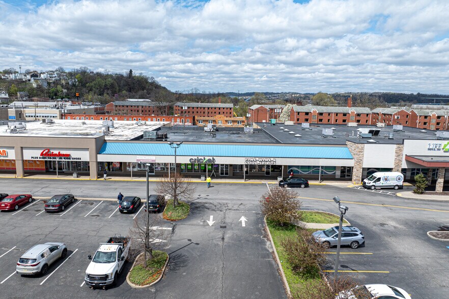 More Photos Of 136 McKees Rocks Plz, McKees Rocks Unknown For Lease