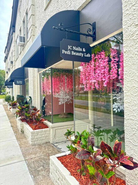 More Photos Of 244 E Graves Ave, Orange City Apartments For Lease