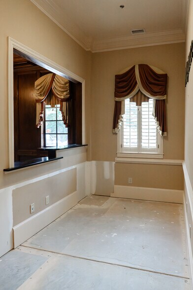 More Photos Of 1790 Atkinson Rd, Lawrenceville Medical For Sale