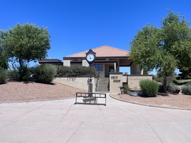 More Photos Of 100 N Clubhouse Dr, Avondale Golf Course Driving Range For Sale