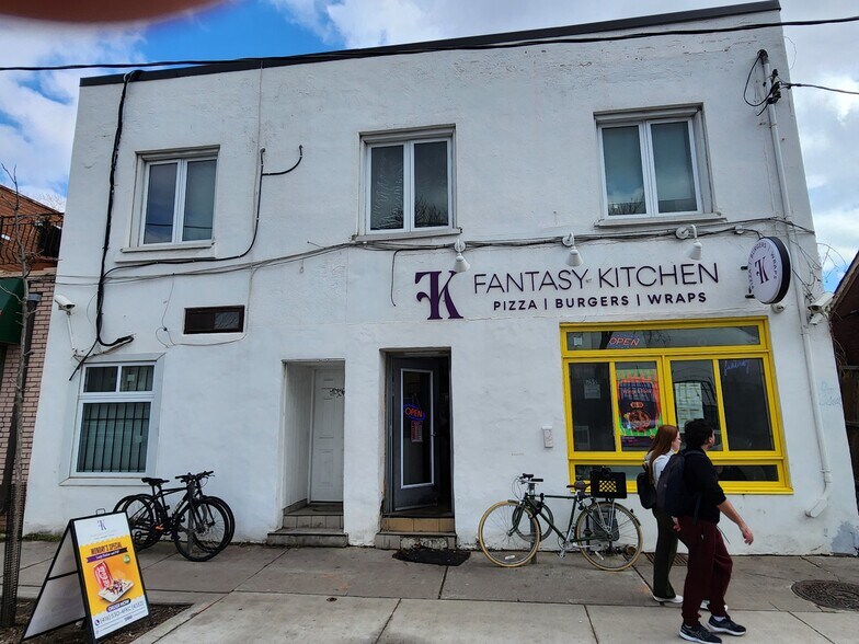 Primary Photo Of 195 Harbord St, Toronto Storefront Retail Residential For Sale
