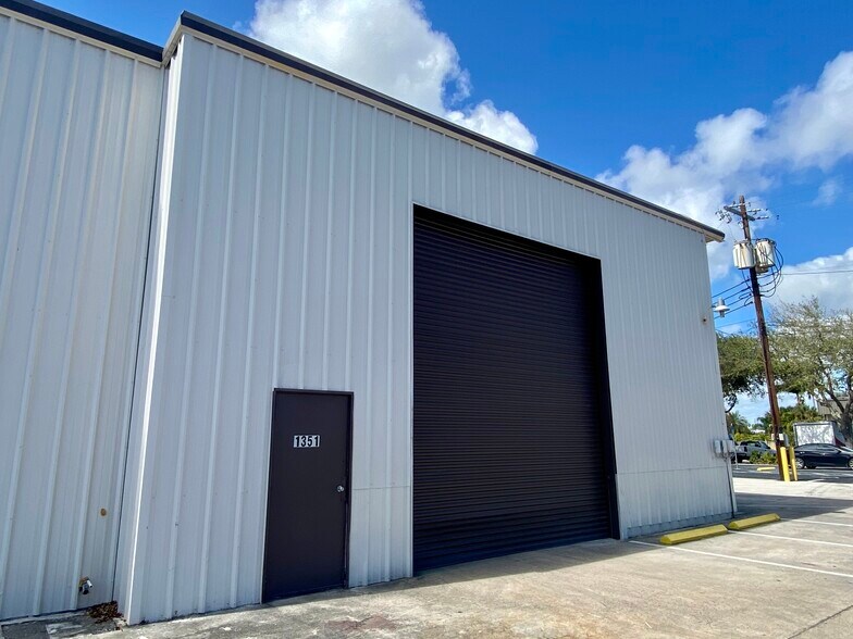 More Photos Of 2800 US Highway 1, Vero Beach Industrial For Lease
