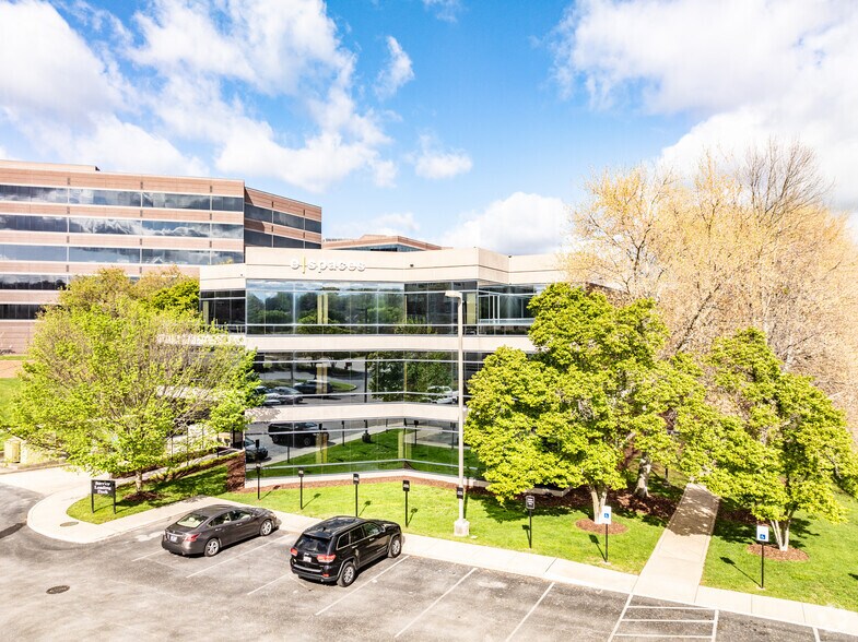 More Photos Of 1A Burton Hills Blvd, Nashville Coworking Space