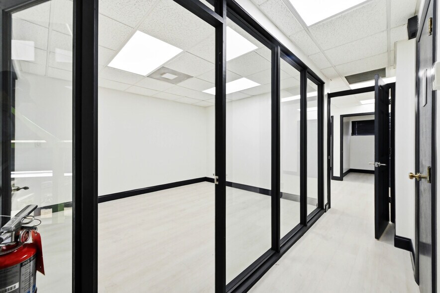 More Photos Of , Delray Beach Office For Sale