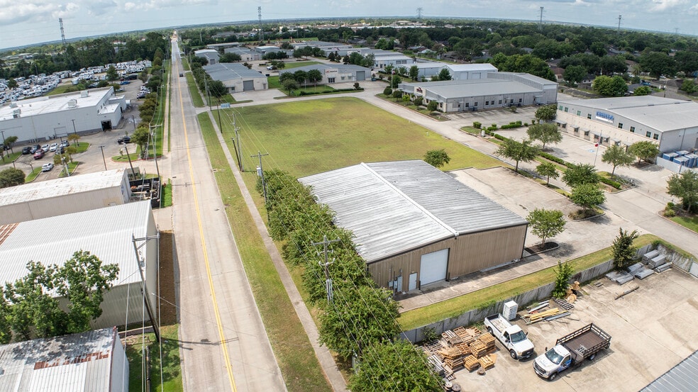 More Photos Of 1145 Butler Rd, League City Office For Sale