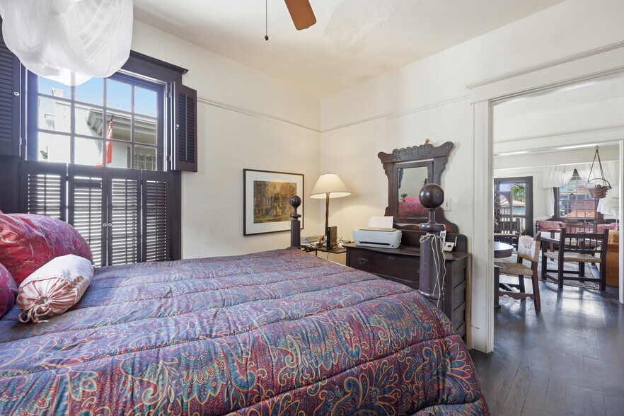 More Photos Of 50 Charlotte St, Saint Augustine Storefront Retail Office For Sale