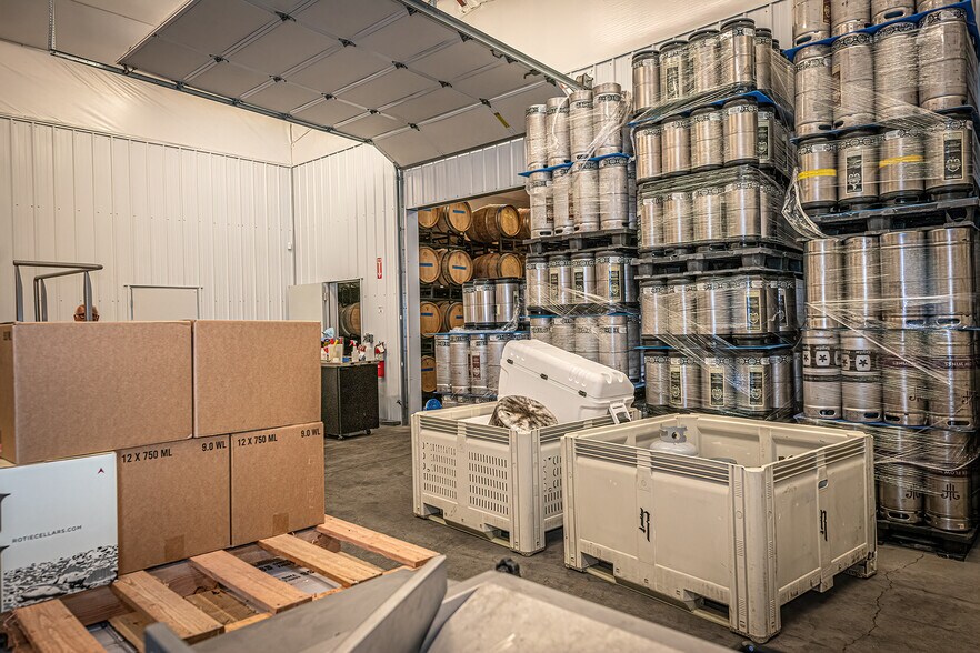 More Photos Of 150 W Boeing Avenue, Walla Walla Industrial For Sale