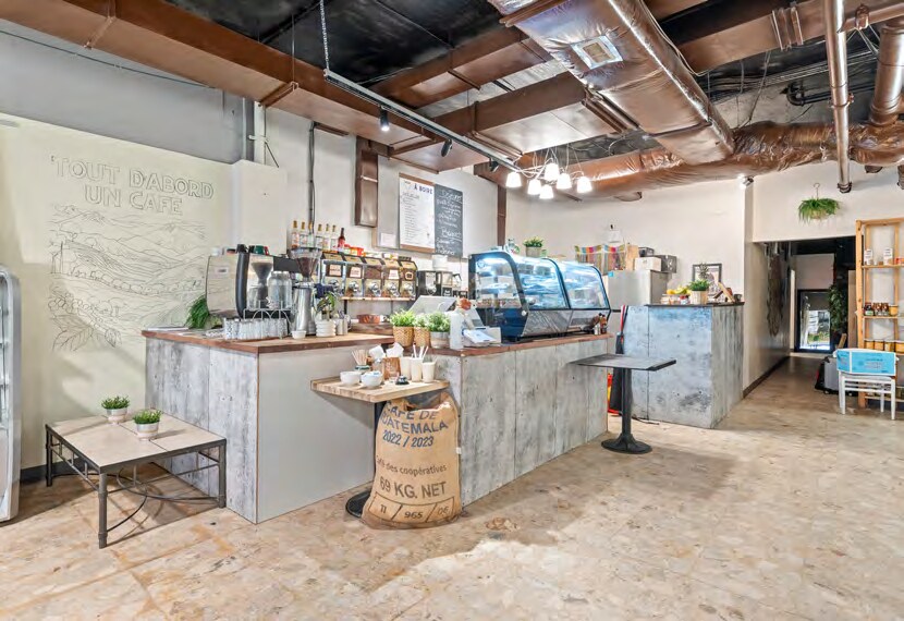 More Photos Of 3535 Av Papineau, Montréal Apartments For Sale