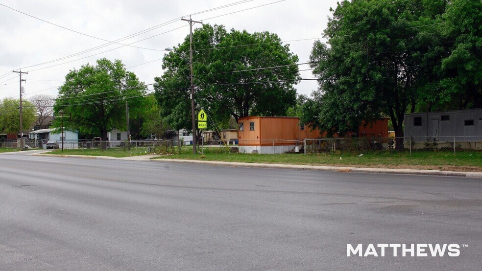 Primary Photo Of 7009 S Flores St, San Antonio Manufactured Housing Mobile Home Park For Sale