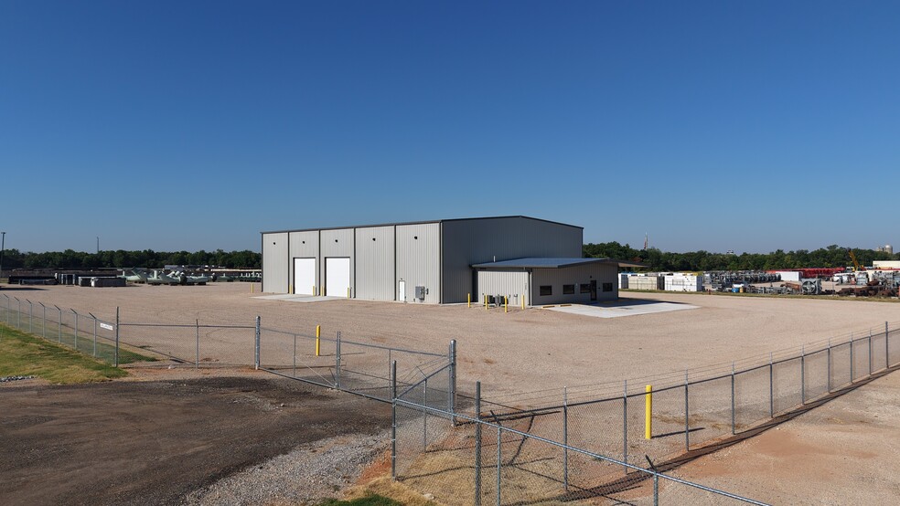 Primary Photo Of 3465 Allan Industrial Dr, El Reno Warehouse For Lease