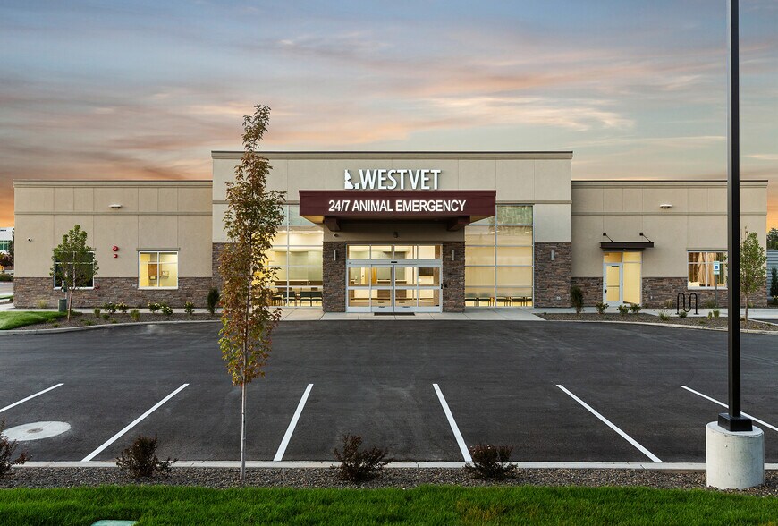 Primary Photo Of 212 S Innovation Ln, Meridian Hospital For Sale