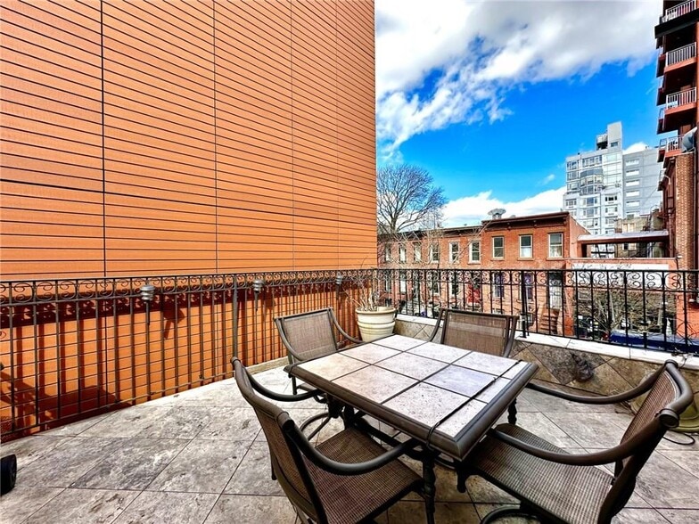 More Photos Of 432 4th Ave, Brooklyn Storefront Retail Residential For Sale