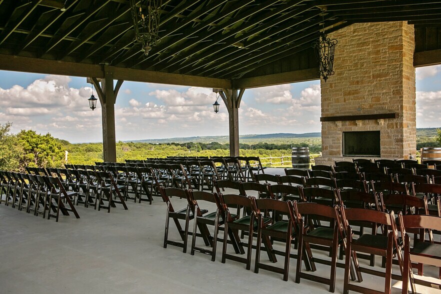 More Photos Of 6000 Tucker Dr, Weatherford Winery Vineyard For Sale